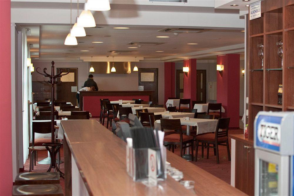 Comfortbiznes Pruszków Εξωτερικό φωτογραφία
